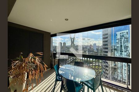 Sacada da Sala de apartamento para alugar com 1 quarto, 69m² em Cidade Monções, São Paulo