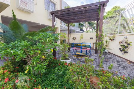 Apartamento à venda com 78m², 3 quartos e 1 vagaPlayground