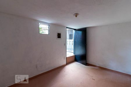 Casa à venda com 198m², 3 quartos e 3 vagasÁrea de Serviço