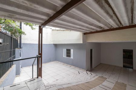 Casa à venda com 198m², 3 quartos e 3 vagasQuintal Frontal e Garagem 