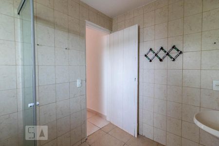 Casa à venda com 198m², 3 quartos e 3 vagasBanheiro 2