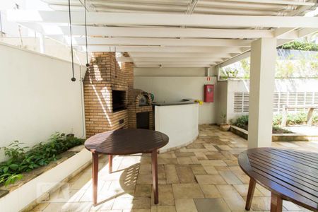 Apartamento para alugar com 44m², 1 quarto e 1 vaga Apartamento para alugar com 44m², 1 quarto e 1 vagaÁrea comum - Churrasqueira
