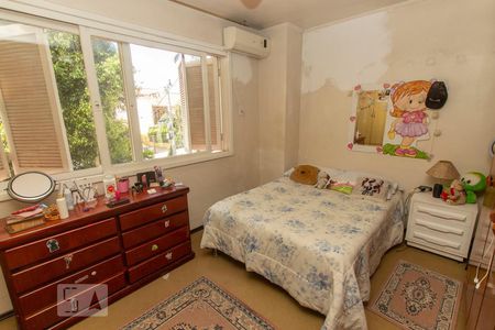 Casa à venda com 238m², 3 quartos e 3 vagas Casa à venda com 238m², 3 quartos e 3 vagasQuarto 2