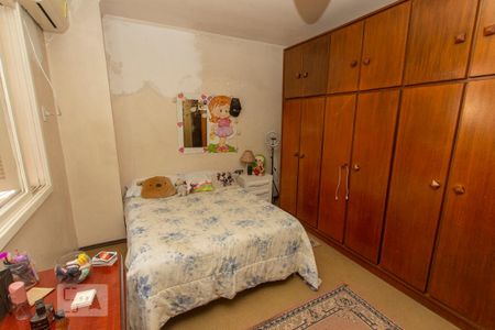Casa à venda com 238m², 3 quartos e 3 vagas Casa à venda com 238m², 3 quartos e 3 vagasQuarto 2