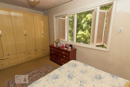 Casa à venda com 238m², 3 quartos e 3 vagas Casa à venda com 238m², 3 quartos e 3 vagasQuarto 2