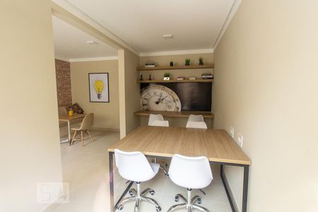 Apartamento à venda com 38m², 2 quartos e sem vagaÁrea comum