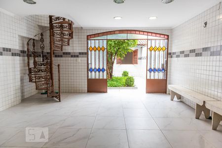 Casa à venda com 264m², 3 quartos e 4 vagasÁrea de lazer