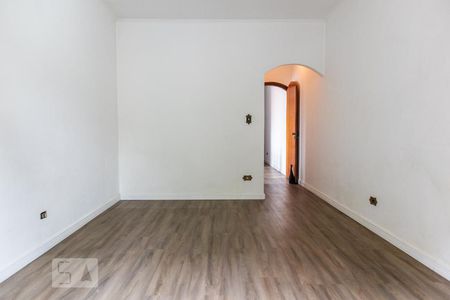 Casa à venda com 264m², 3 quartos e 4 vagasSuíte 2