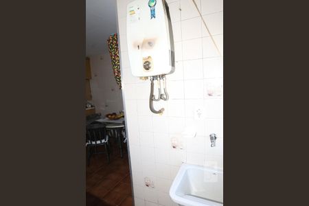 Apartamento à venda com 94m², 3 quartos e 1 vagaÁrea de Serviço