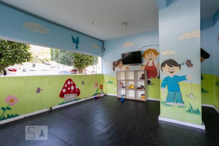 Apartamento à venda com 51m², 2 quartos e 1 vaga Apartamento à venda com 51m², 2 quartos e 1 vagaÁrea comum - Brinquedoteca