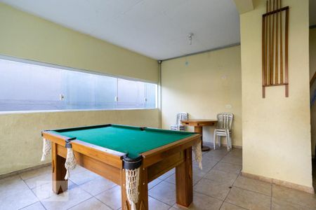 Apartamento à venda com 51m², 2 quartos e 1 vaga Apartamento à venda com 51m², 2 quartos e 1 vagaÁrea comum - Salão de jogos