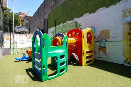 Apartamento à venda com 51m², 2 quartos e 1 vaga Apartamento à venda com 51m², 2 quartos e 1 vagaÁrea comum - Playground
