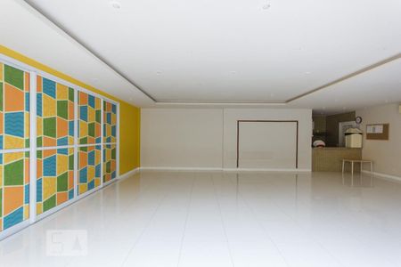 Apartamento à venda com 60m², 2 quartos e 1 vagaSalão de Festas
