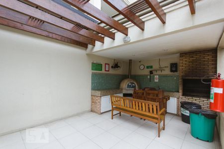 Apartamento à venda com 60m², 2 quartos e 1 vagaChurrasqueira