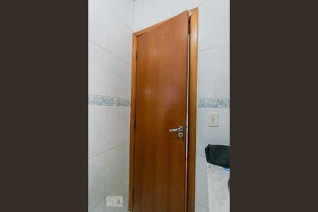 Casa à venda com 130m², 2 quartos e 2 vagasBanheiro da Suite 2