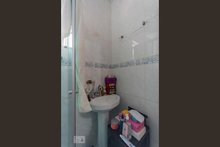 Casa à venda com 130m², 2 quartos e 2 vagasBanheiro da Suíte 1