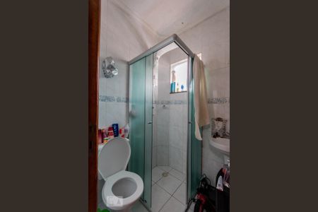 Casa à venda com 130m², 2 quartos e 2 vagasBanheiro da Suíte 1