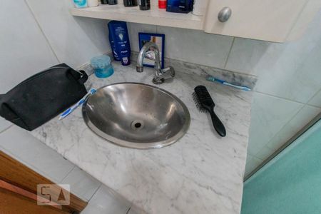 Casa à venda com 130m², 2 quartos e 2 vagasBanheiro da Suite 2