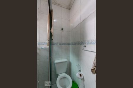 Casa à venda com 130m², 2 quartos e 2 vagasBanheiro da Suite 2