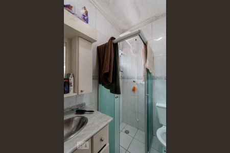 Casa à venda com 130m², 2 quartos e 2 vagasBanheiro da Suite 2