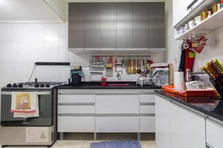 Apartamento à venda com 110m², 2 quartos e sem vagaCozinha