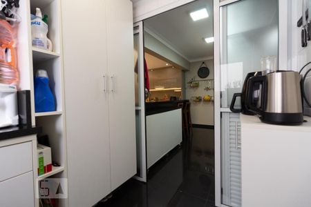 Apartamento para alugar com 104m², 2 quartos e 2 vagas Apartamento para alugar com 104m², 2 quartos e 2 vagasÁrea de Serviço