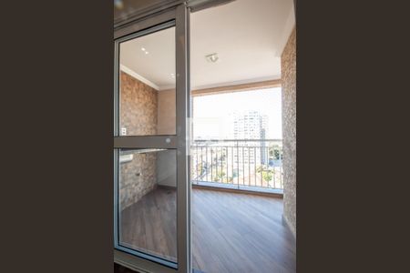 Sacada Sala de apartamento para alugar com 3 quartos, 67m² em Presidente Altino, Osasco