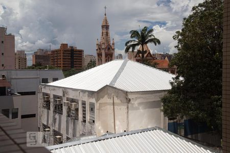 Apartamento para alugar com 64m², 1 quarto e 1 vagaÁrea de serviço - vista da janela