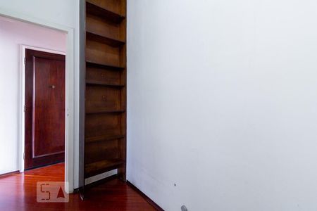 Apartamento para alugar com 100m², 2 quartos e 1 vaga Apartamento para alugar com 100m², 2 quartos e 1 vagaEscritório