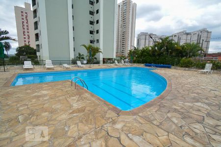 Apartamento à venda com 74m², 3 quartos e 1 vagaÁrea comum