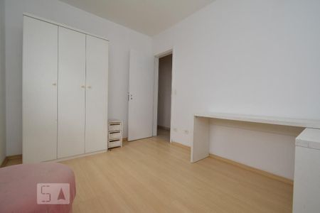 Apartamento à venda com 74m², 3 quartos e 1 vagaQuarto