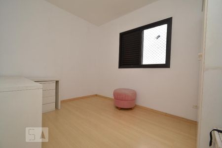 Apartamento à venda com 74m², 3 quartos e 1 vagaQuarto