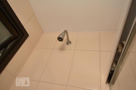 Banheiro de apartamento à venda com 3 quartos, 74m² em Gopoúva, Guarulhos