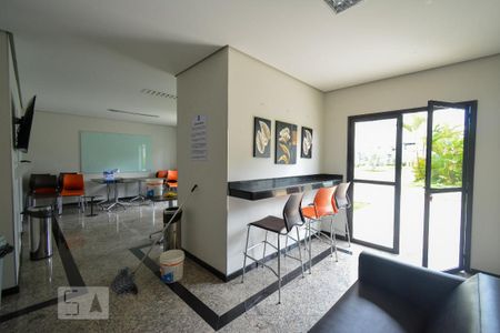 Apartamento à venda com 74m², 3 quartos e 1 vagaÁrea comum