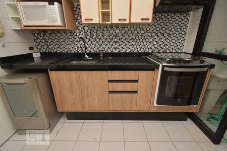 Apartamento à venda com 74m², 3 quartos e 1 vagaCozinha
