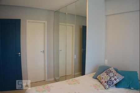 Quarto 1 com banheiro  de apartamento para alugar com 2 quartos, 60m² em Patamares, Salvador