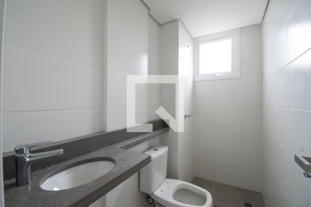 Banheiro de apartamento para alugar com 2 quartos, 50m² em Glória, Porto Alegre