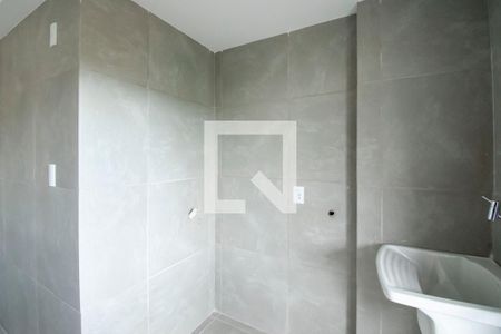 Cozinha e Área de Serviço de apartamento para alugar com 2 quartos, 50m² em Glória, Porto Alegre