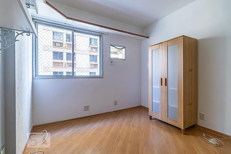 Apartamento para alugar com 120m², 4 quartos e 1 vaga Apartamento para alugar com 120m², 4 quartos e 1 vagaQuarto 2