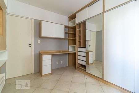 Apartamento para alugar com 120m², 4 quartos e 1 vaga Apartamento para alugar com 120m², 4 quartos e 1 vagaQuarto 1