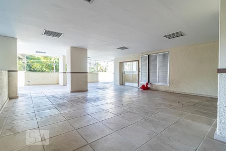 Apartamento para alugar com 120m², 4 quartos e 1 vaga Apartamento para alugar com 120m², 4 quartos e 1 vagaÁrea comum - Salão de festas