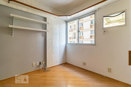 Apartamento para alugar com 120m², 4 quartos e 1 vaga Apartamento para alugar com 120m², 4 quartos e 1 vagaQuarto 2