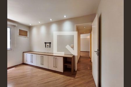 Apartamento para alugar com 92m², 3 quartos e 1 vaga Apartamento para alugar com 92m², 3 quartos e 1 vagaSuíte