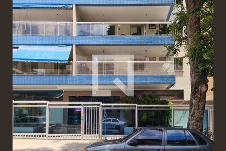 Apartamento para alugar com 92m², 3 quartos e 1 vaga Apartamento para alugar com 92m², 3 quartos e 1 vagaFachada e portaria