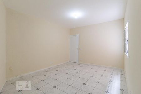 Casa para alugar com 120m², 2 quartos e sem vagaSuíte