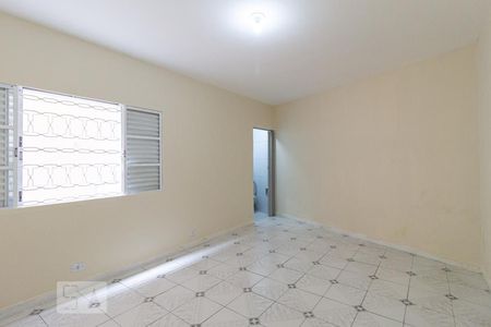 Casa para alugar com 120m², 2 quartos e sem vagaSuíte