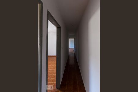 Casa para alugar com 60m², 2 quartos e 1 vagacorredor