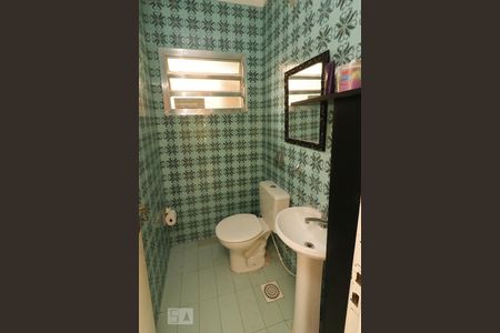 Casa à venda com 254m², 4 quartos e 4 vagasLavabo