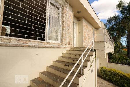 Casa à venda com 254m², 4 quartos e 4 vagasFachada