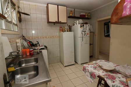 Casa à venda com 254m², 4 quartos e 4 vagasCozinha